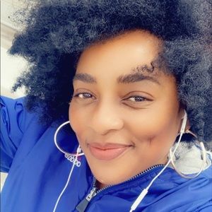 Meet your Posher, Cherry